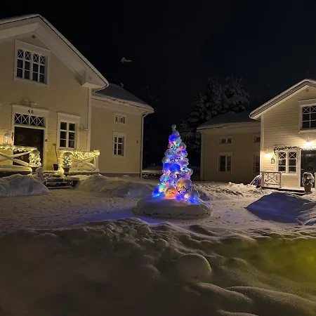 Riverside Nattura Villa Rovaniemi