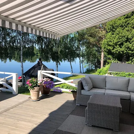 Riverside Nattura Villa